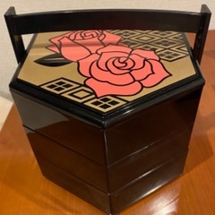 お重箱　六角三段重