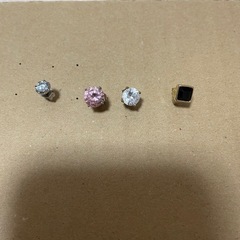 ピアス　片耳用　４点セット　まとめ売り