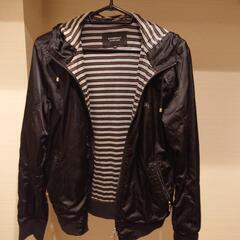 ブランドパーカー(疑惑つき)【決まりそう】