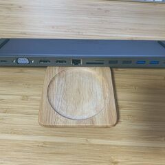USB C ハブ ノートパソコン用ドッキングステーション（ Windows、Mac OS用） (13 in 1)の画像