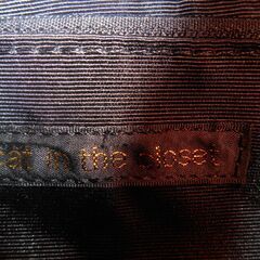 ★美品・未使用★　キャットインザクローゼット　牛革型押し　ハンドバッグの画像