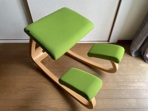 ヴァリエール( ストッケ) バリアブル バランスチェア