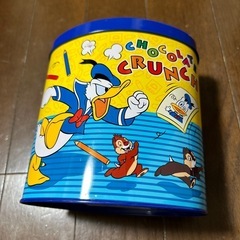 ２０００年東京ディズニーランドチョコレートクランチ缶の画像