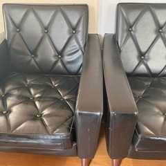 中古カリモクソファー