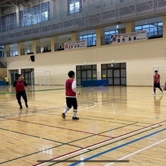 9/2月曜19:30〜21:30男女エンジョイミックスフットサル...