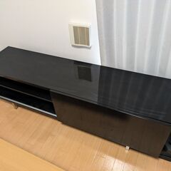 テレビ台　黒　　奥行40　幅160　高さ50