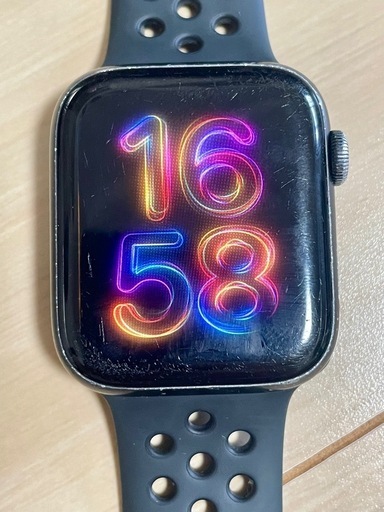 Apple Watch SE　44mm NIKEモデル