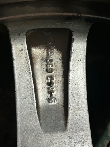 輸入車専用　PCD１０８