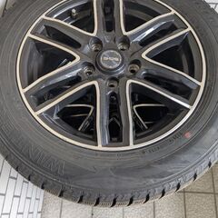 アルミホイール　スタッドレスタイヤセット　205/60R16
