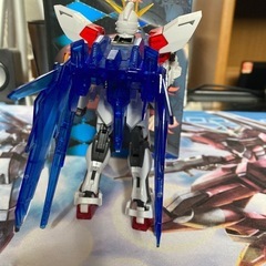 ビルドストライクガンダムソリッドクリアバージョン 組立済みの画像