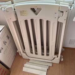 ベビーゲート　スマートゲート2 日本育児の画像