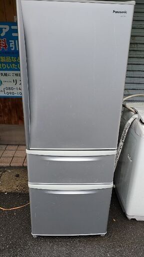 Panasonic3ドア冷蔵庫自動製氷つき。