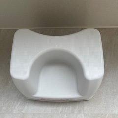 お取引中　美品　リッチェル　子供トイレ台座　トイレサポートステップ　抗菌加工の画像