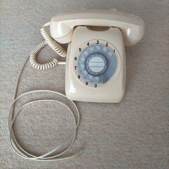 ダイヤル式電話