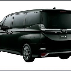 新型ヴォクシー スポイラー