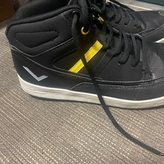 メンズスニーカーの画像