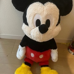 ミッキー　ぬいぐるみ
