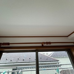 カーテンレール二本