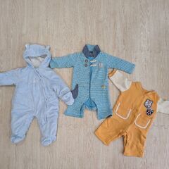 80センチ　冬物３着