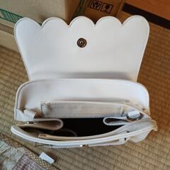 新品未使用　バッグ　リュック　アイボリーの画像
