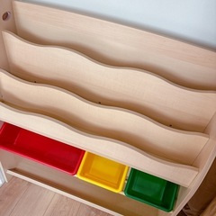 絵本棚 おもちゃ収納棚の画像