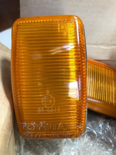 ランクル80ランプ部品
