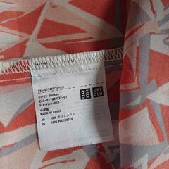 ユニクロの透け感のあるシャツですの画像