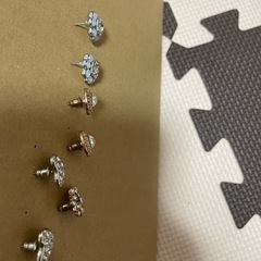 ピアス　アクセサリー　４点セット　まとめ売りの画像