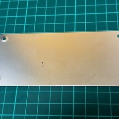 金属板の角部分を加工してくれる方