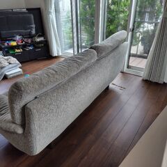 カリモクソファー　三人掛けの画像