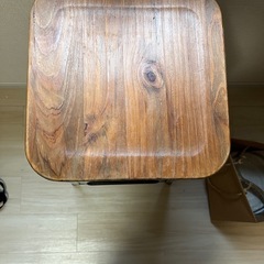 カウンターチェアの画像