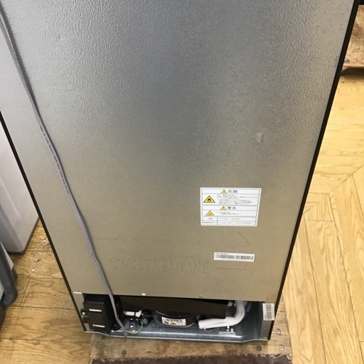 #I-4【ご来店頂ける方限定】Hisenseの2ドア冷凍冷蔵庫です