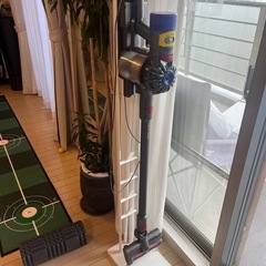 ダイソンv7掃除機　スタンド付き