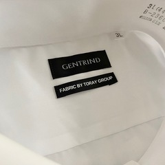 購入価格5000円💰カッターシャツ　1回のみ使用の画像
