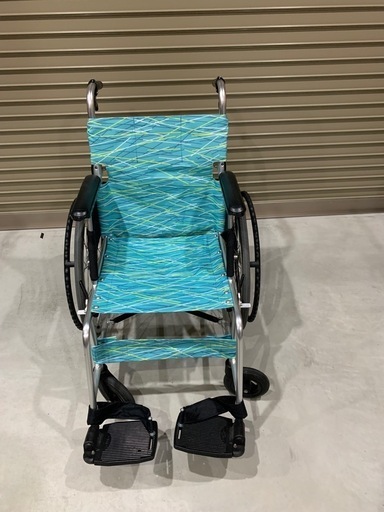 値下げ 中古 アルミ軽量自走式車椅子  日進医療器軽8(カルハチ)