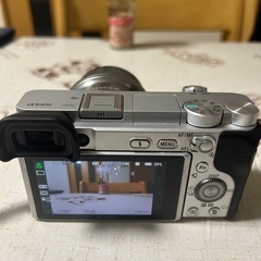 SONY α6400ダブルズームレンズキット　ミラーレス一眼