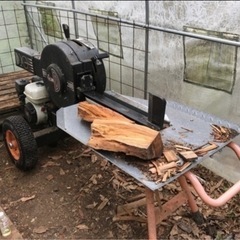 薪作りしてくれる方 同量の薪材持ち帰れます − 長野県