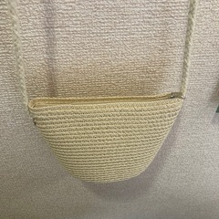 小さめ 編み込み ショルダーバッグの画像