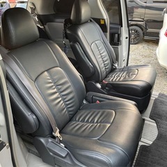 【取り引き中】エスティマ シートカバー クラッツィオclazzioの画像