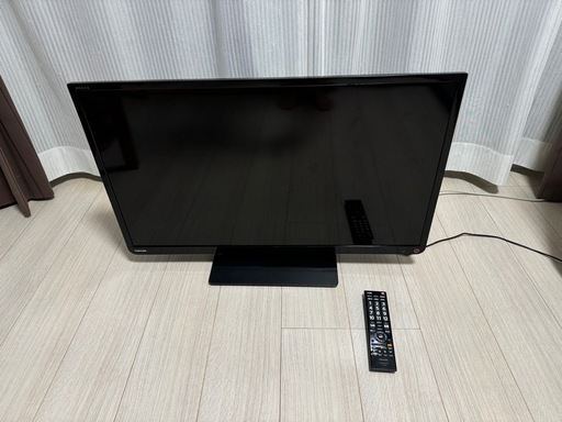 REGZA 液晶テレビ 32型 2016製