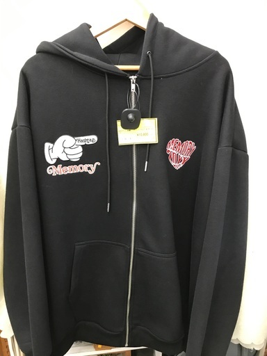 MEMORY 刺繍ロゴ　ジップパーカー/F/BLK