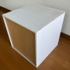★ﾃﾞｨｽﾌﾟﾚｲ キューブBOX（白）の画像