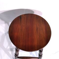 △ 木製 丸イス 高さ 52cm 幅 30cm メーカー不明 薄い傷/深い傷多数有りの画像