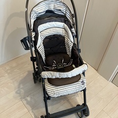 Combi ベビーカー（中古品）2016年購入