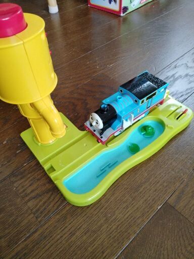 きかんしゃトーマス蒸気がシュッシュッ。トーマスセット