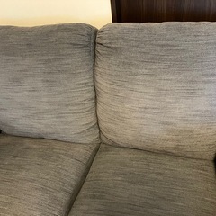IKEA 3人掛けソファの画像