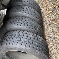 スタッドレスタイヤ　中古
