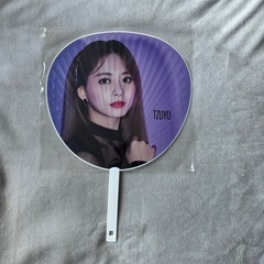 TWICE うちわ ツウィ