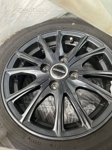 スタッドレスタイヤ　165/65R14