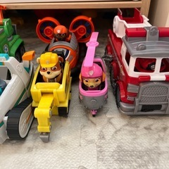 パウパトロール　おもちゃの画像